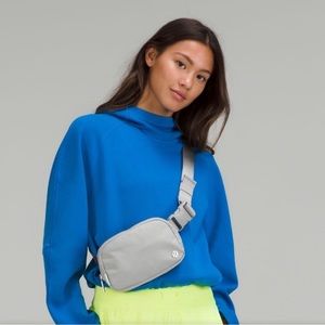 Lululemon Unisex Everywhere Belt Bag